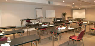 Quality Hotel Batman's Hill On Collins - Accommodation Newcastle 6