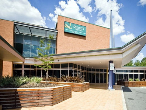 Quality Hotel Dickson - Accommodation Newcastle 0