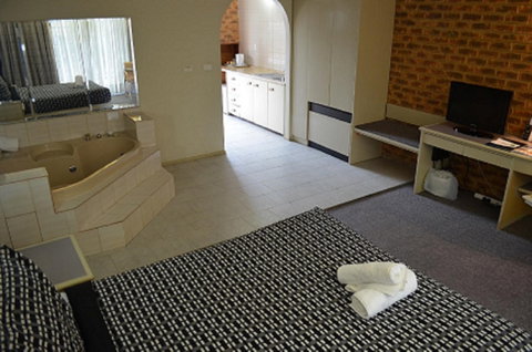 Quality Hotel Melbourne Airport - Accommodation Newcastle 2