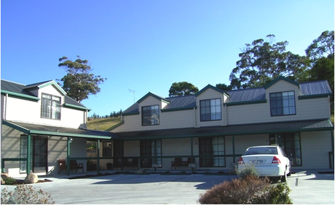 Queechy Cottages & Motels - Accommodation Newcastle 0