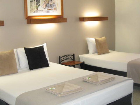 Quilpie Motor Inn - Accommodation Newcastle 0