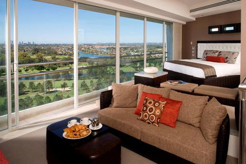 RACV Royal Pines Resort - Accommodation Newcastle 1