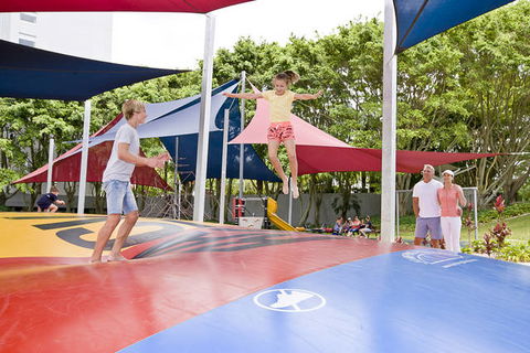 RACV Royal Pines Resort - Accommodation Newcastle 6