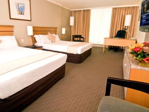Radisson Hotel & Suites Sydney - Accommodation Newcastle 1