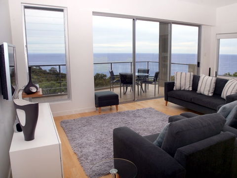 Rainbow Ocean Palms Resort - Accommodation Newcastle 3