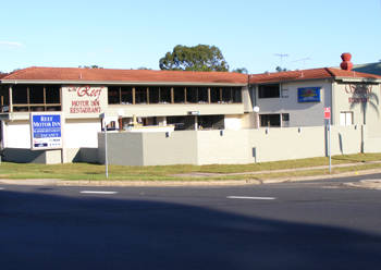 Reef Motor Inn - Accommodation Newcastle 2