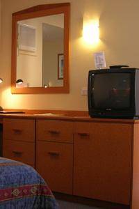 Reef Motor Inn - Accommodation Newcastle 5