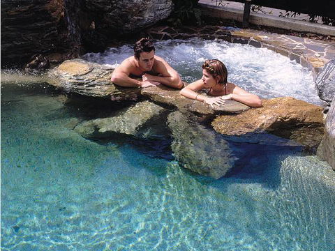 Reef Palms - Accommodation Newcastle 0