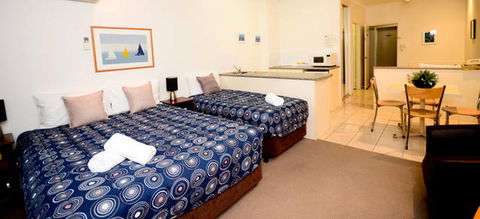Reef Palms - Accommodation Newcastle 5
