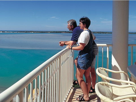Riviere On Golden Beach - Accommodation Newcastle 0
