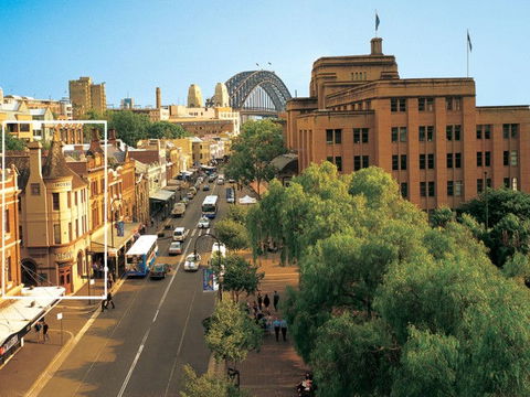 Russell Hotel - Accommodation Newcastle 0