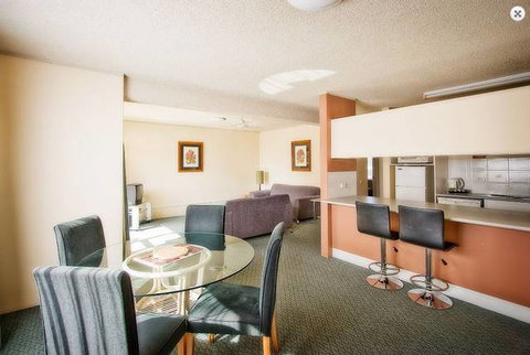 Sandcastles Holiday Apartments - Accommodation Newcastle 11