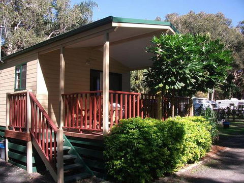 Sapphire Beach Holiday Park - Accommodation Newcastle 1
