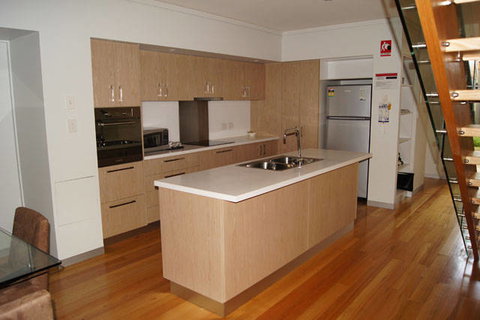 Seine Bay Apartments - Accommodation Newcastle 0