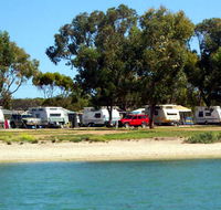 Streaky Bay Foreshore Tourist Park - Accommodation Newcastle