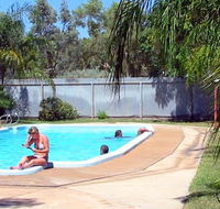Stuart Caravan  Cabin Park
