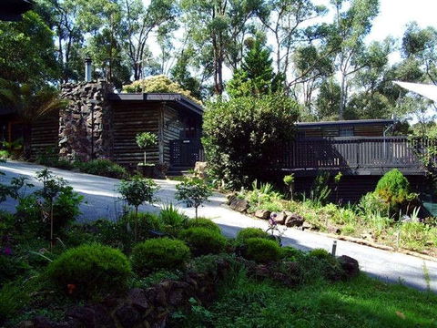 Sunway Farm B&B - Accommodation Newcastle 0