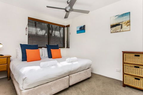 A Summer Cottage - Accommodation Newcastle 347