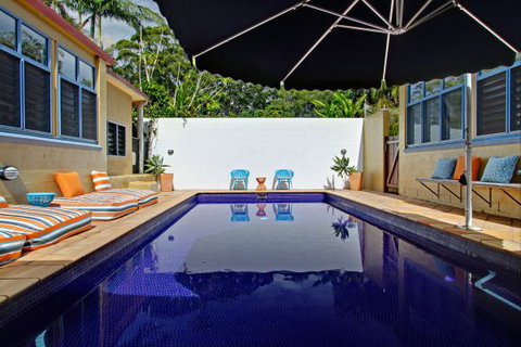 A Summer Cottage - Accommodation Newcastle 113