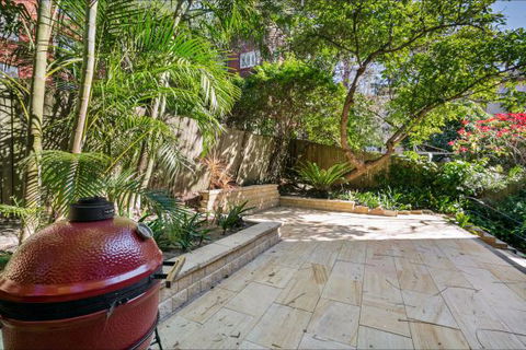 A Summer Cottage - Accommodation Newcastle 377