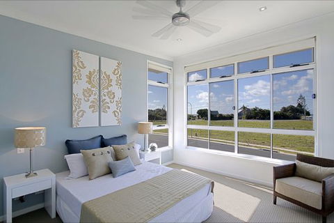 A Summer Cottage - Accommodation Newcastle 281