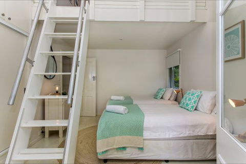 A Summer Cottage - Accommodation Newcastle 65