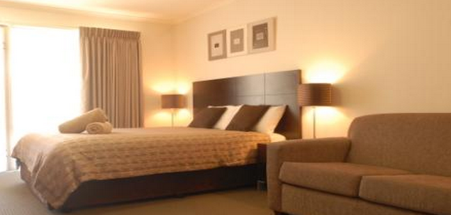 Tea House Motor Inn and Apartments - Accommodation Newcastle