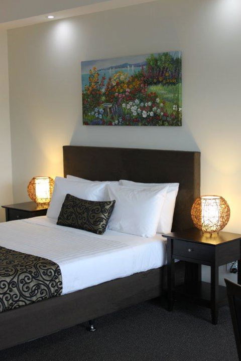 The Bay Motel - Safety Beach - Accommodation Newcastle 1