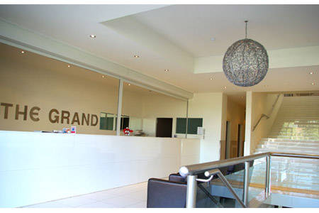 The Grand Motel - Accommodation Newcastle 1