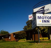 Junction Motor Inn