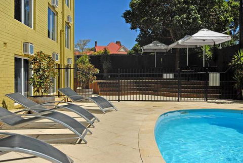 The Murray Hotel - Accommodation Newcastle 2