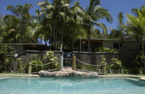The Palms At Avoca - Accommodation Newcastle 6