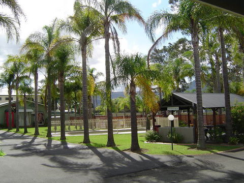 Treehaven Tourist Park - Accommodation Newcastle 1