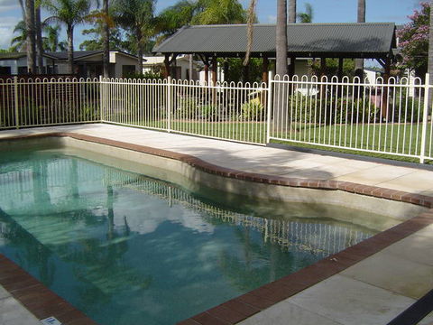 Treehaven Tourist Park - Accommodation Newcastle 2