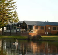 Two Shores Holiday Village - Accommodation Newcastle