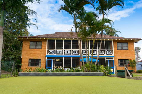 Vacation Village - Accommodation Newcastle 4