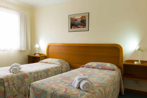 Vacation Village - Accommodation Newcastle 3