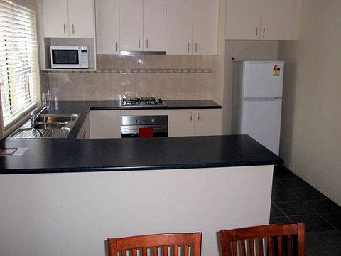 Victoria Lodge Motor Inn & Serviced Apartments - Accommodation Newcastle 2