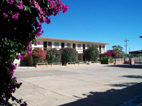 Wallangulla Motel - Accommodation Newcastle 0