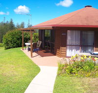 Whispering Pines - Accommodation Newcastle