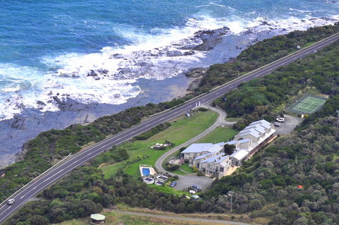 Whitecrest Great Ocean Road Resort - Accommodation Newcastle 3