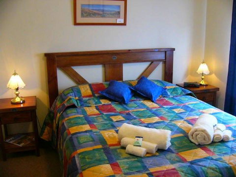 Windana Cottages - Accommodation Newcastle 0
