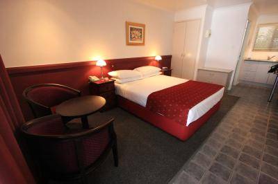 Xenia Central Studio Accommodation - Accommodation Newcastle 0