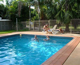 Shady Lane Tourist Park - Accommodation Newcastle 0