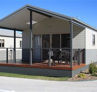 Bowlo Holiday Cabins