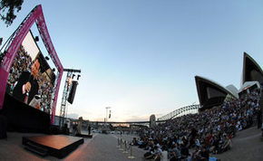 Sydney Opera House - Accommodation Newcastle 2