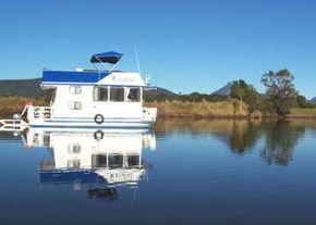 Tweed River House Boats - Accommodation Newcastle 3
