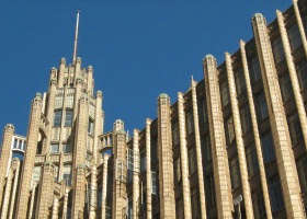 MELTours - Accommodation Newcastle 2