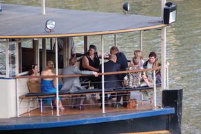 Emmylou Paddle Steamer - Accommodation Newcastle 4