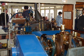 Emmylou Paddle Steamer - Accommodation Newcastle 5